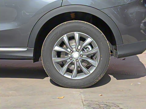 2023�� PLUS 330TGI �Զ��쳱�ǻݰ�