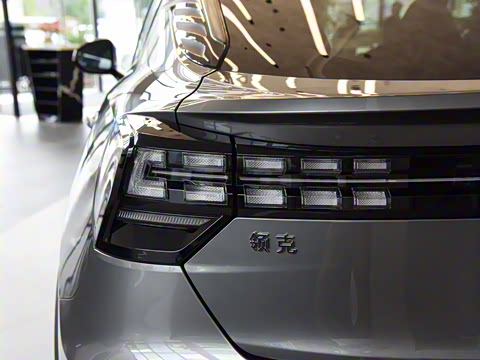 2020�� 2.0TD ������Plus