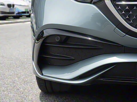 2025�� �Ŀ� E 300 ʱ�����˶���