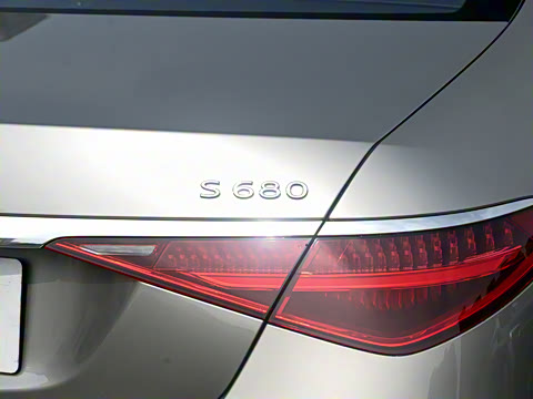 2025�� �Ŀ� S 680 4MATIC