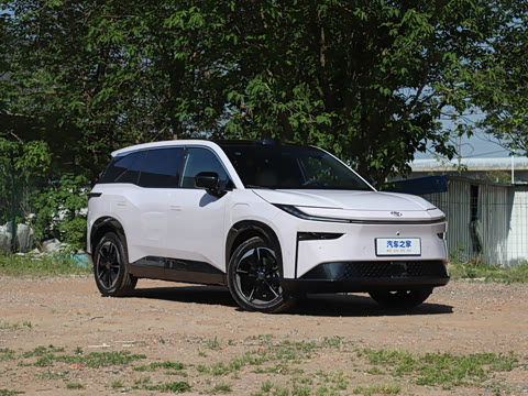 2025�� 520 Pro �����״��