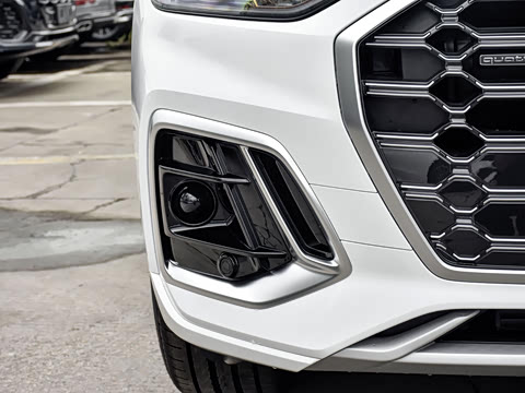 2025�� 45�����ذ� 40 TFSI ʱ�ж�����