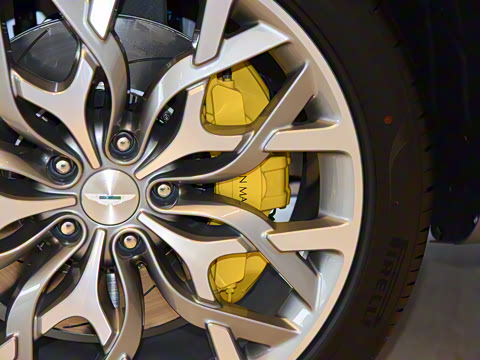 2020�� 4.0T V8 1913�׷�������