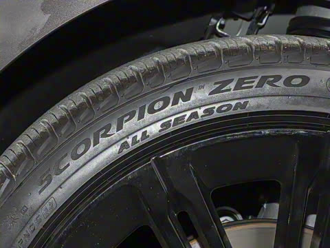 2023�� 3.0 L6 400PS ʢ�������ӳ���