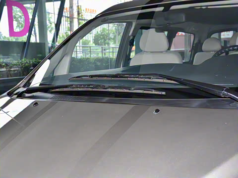 2024�� M5 1.6L ��׼��7��CNG