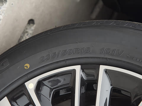 2025�� 130km EM-i ������