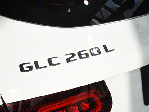 2022�� GLC 260 L 4MATIC ������