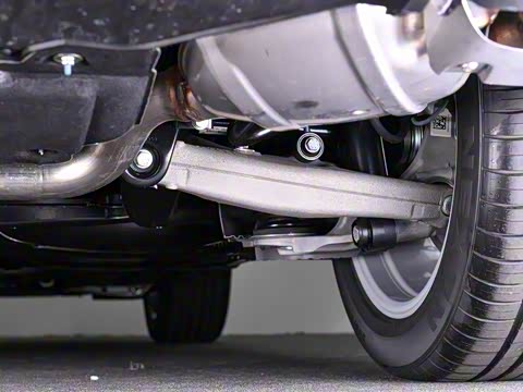 2018�� Macan 2.0T