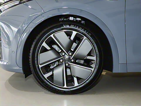 2025�� Max ���ܻ��°�