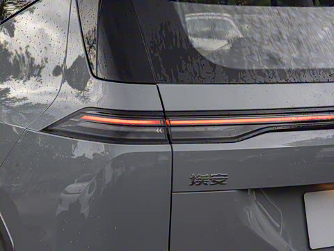 2025�� Plus 510 ������