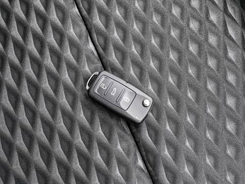 2020�� 1.5L �ֶ����ʰ�