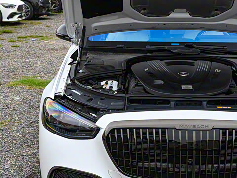 2025�� �Ŀ� S 680 4MATIC ��ҹ��