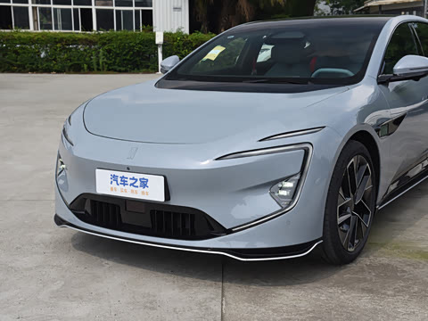 2025�� �Ŀ� Max�����