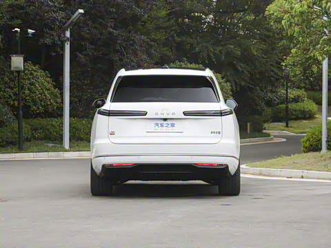 2025�� Ultra ������