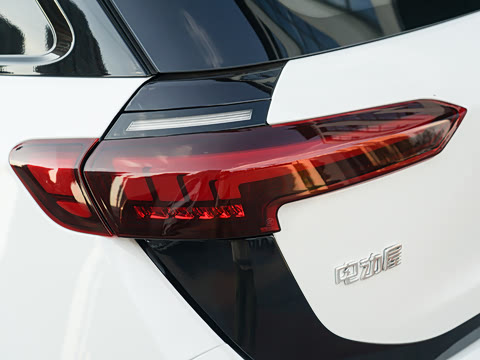 2021�� L400 4��