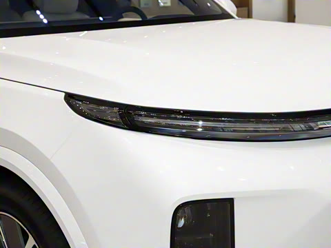 2025�� Ultra ���ܻ��°�