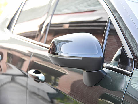 2023�� Remix 1.5T Hero