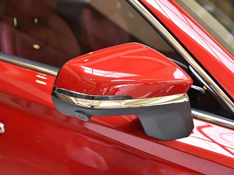 2019�� 2.0T �Զ��ǰ� ��V