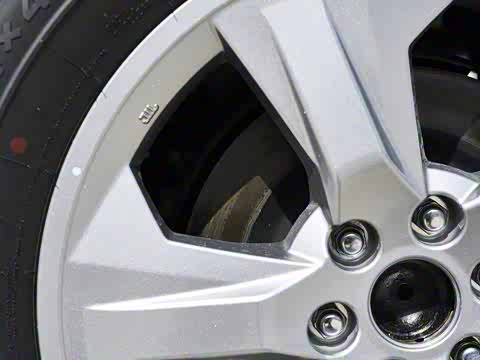 2025�� 2.0T ���������;����