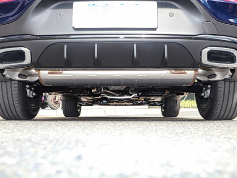 2023�� GLC 260 4MATIC ����SUV