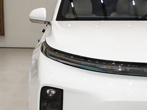 2025�� Ultra ���ܻ��°�