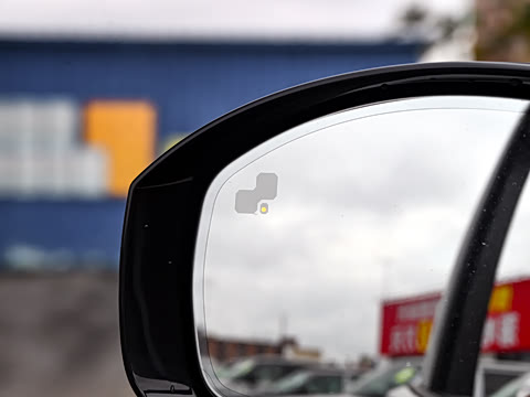 2025�� 360PS Dynamic SE