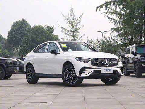 2025�� �Ŀ� GLC 260 4MATIC ����SUV