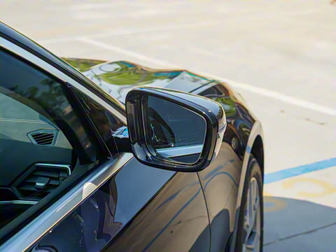 2022�� eDrive 35 L