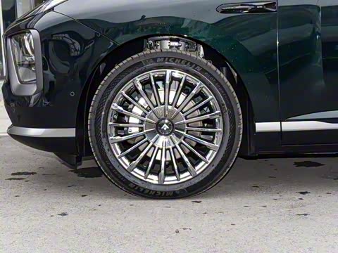 2025�� 750 Max���������״��