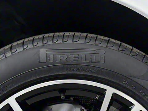 2025�� 45�����ذ� 40 TFSI ʱ�ж�����