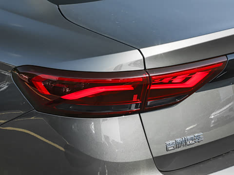 2026�� ��4�� 400������ 1.5L �ֶ���Խ��