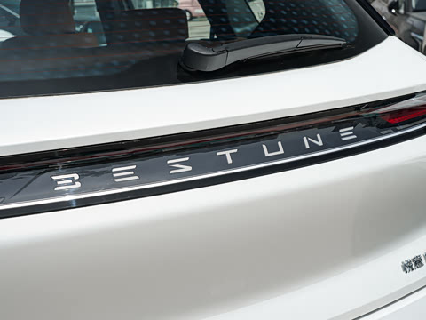 2025�� 210km ������