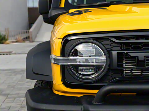 2022�� 2.0T �߾��޶���