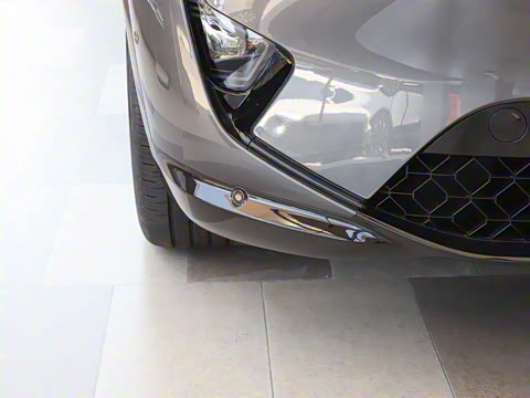 2025�� �Ŀ� Max ���̰�