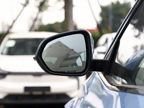 2020�� 520 U��