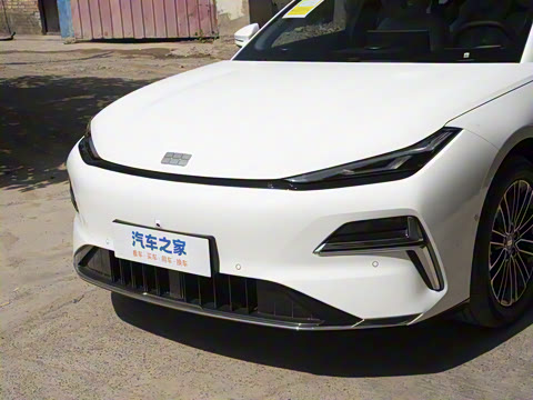 2025�� 130km EM-i ������