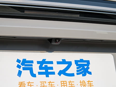 2025�� Pro ���ܻ��°�