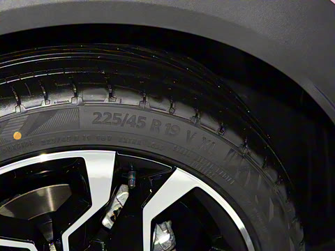 2023�� 1.5T Remix PHEV Shero