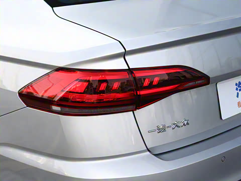 2023�� 200TSI DSG���а�