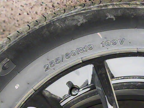 2025�� 2.0T 4WD Ultra