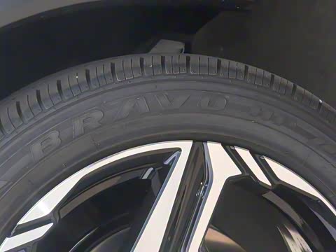 2025�� �Ŀ� ���� 2.0L CVT XV+���Ȱ�