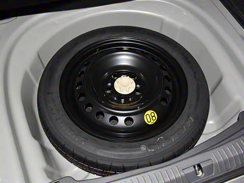 2023�� 2.0L XLE������