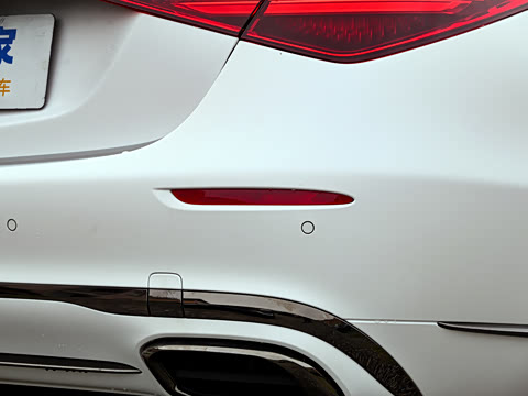 2025�� �Ŀ� S 680 4MATIC ��ҹ��