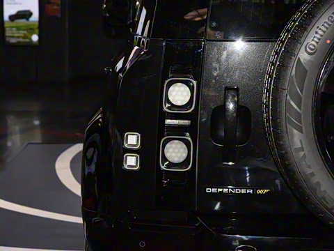 2022�� 110 V8 007��ذ�