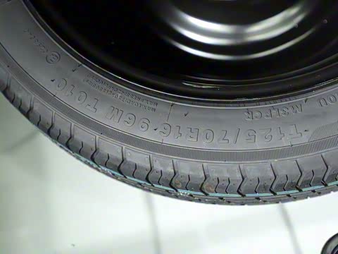 2019�� ʮ����ҫ 1.6L XL �ֶ������ ��VI