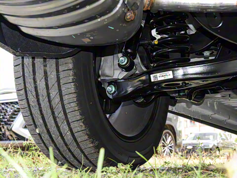 2025�� 2.0T ��������� 7��