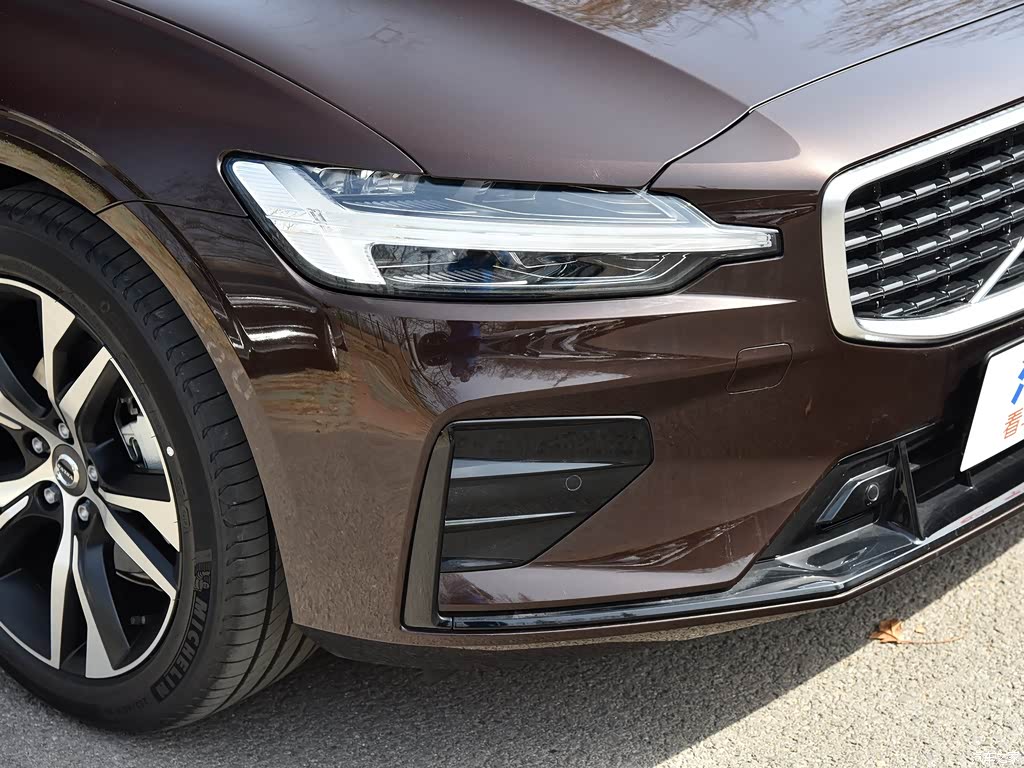 沃尔沃s60 2020款 t4 智远运动版 5478036图片_沃尔沃_汽车图库_汽车