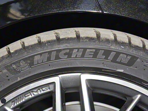 2025�� AMG C 43 4MATIC