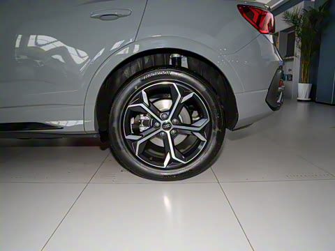 2025��  quattro 45�����ذ� 40TFSI ʱ����