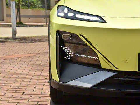 2023�� 200Max���̰�